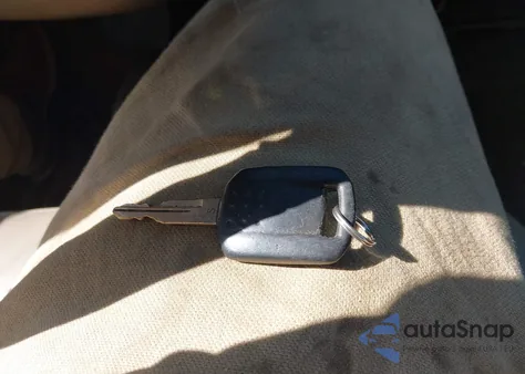 2004 Mercury Grand Marquis Ls from USA, damaged, VIN 2MEFM75W44X656311